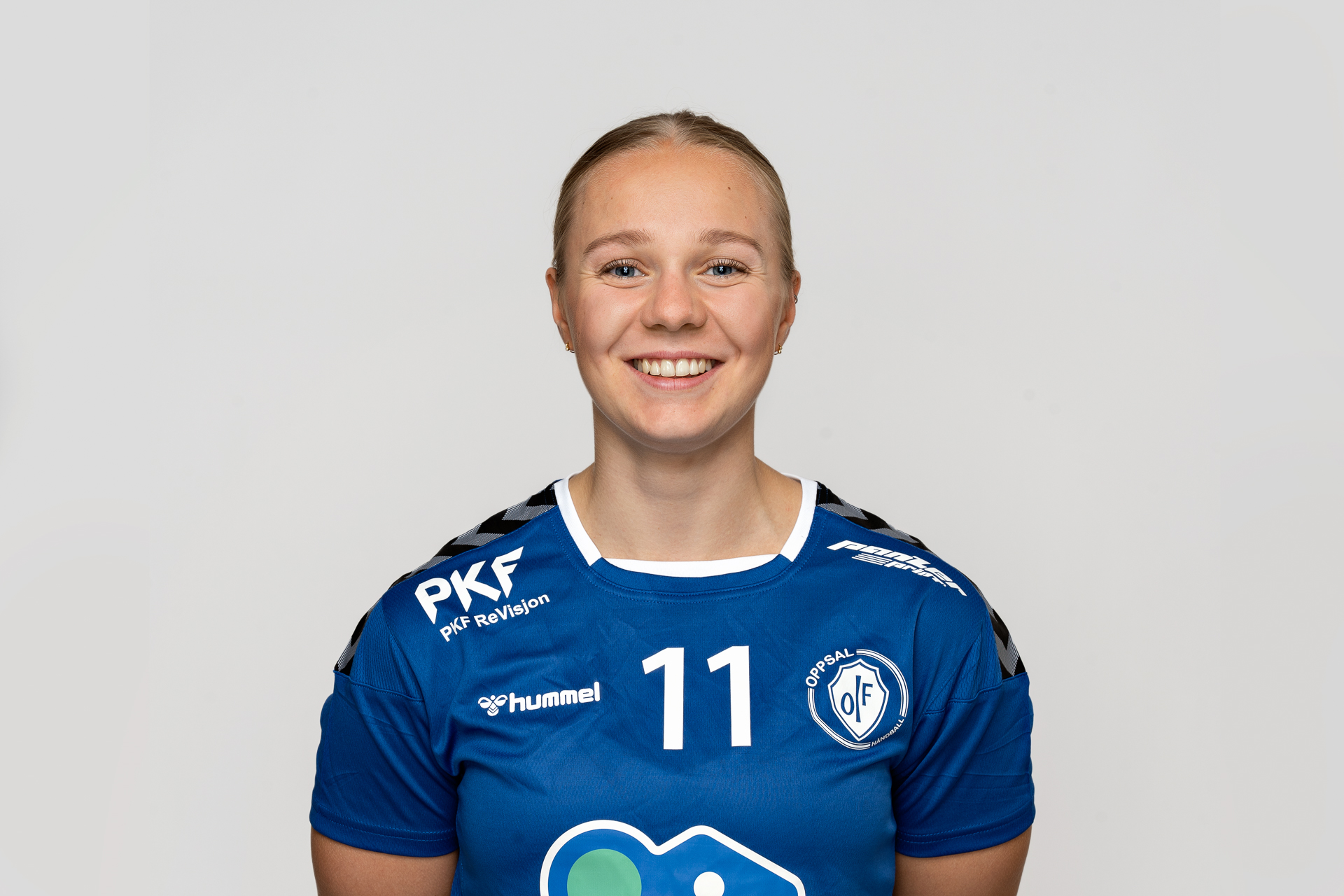Nora Løken Oppsal-2021-2022- Foto Svein Finneide-1